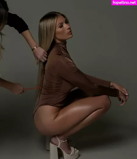 Phoebe Davis OnlyFans Thumbnail #ZZ0TUCN16C