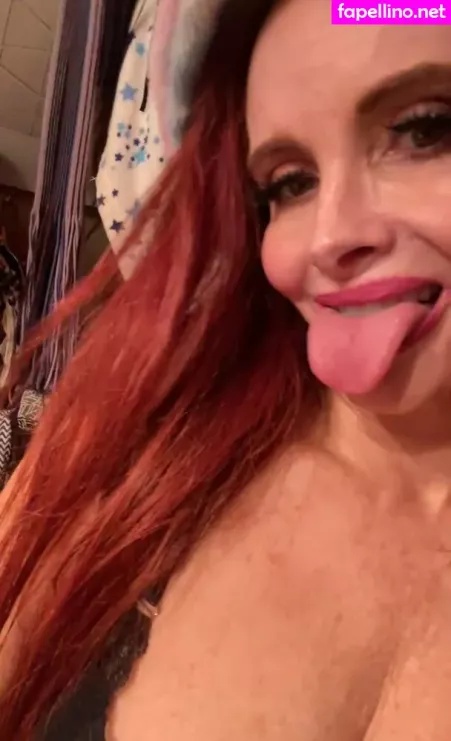 Phoebe Price 1 OnlyFans Thumbnail #6kQ7LYuKI4