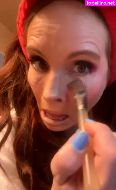 Phoebe Price 1 OnlyFans Thumbnail #6uHyKFvBfG
