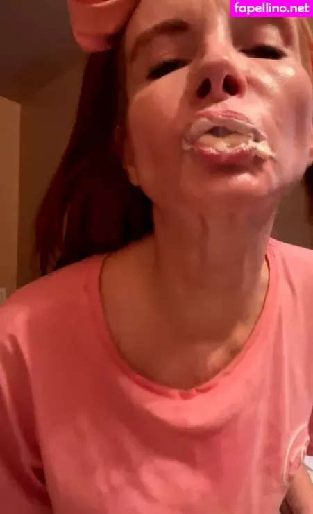 Phoebe Price 1 OnlyFans Thumbnail #C9XUZeMWQ0