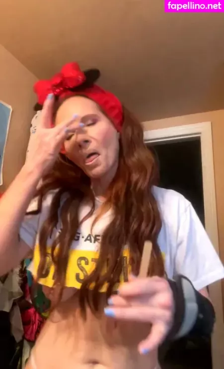Phoebe Price 1 OnlyFans Thumbnail #CTxWAfQkzm