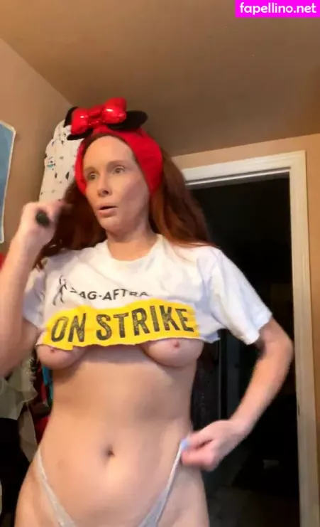 Phoebe Price 1 OnlyFans Thumbnail #OkVfD352wE