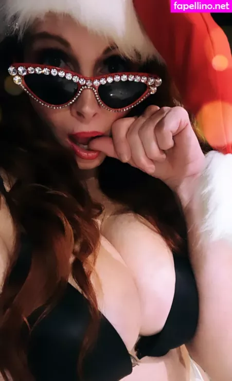 Phoebe Price 1 OnlyFans Thumbnail #Y8qg33Tg03