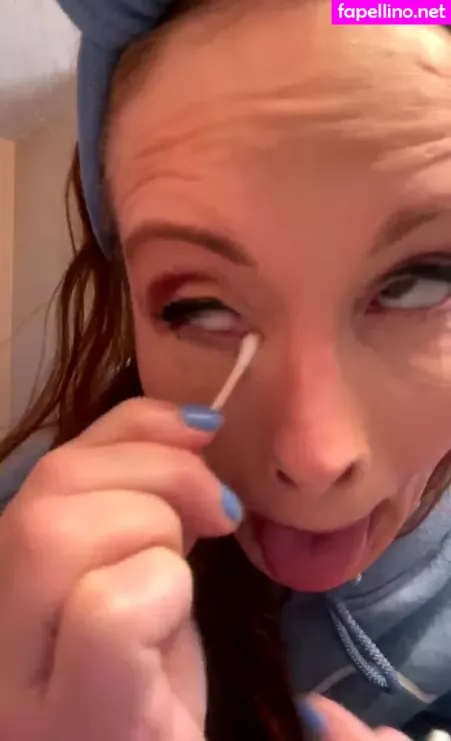 Phoebe Price 1 OnlyFans Thumbnail #gUkP657VIw