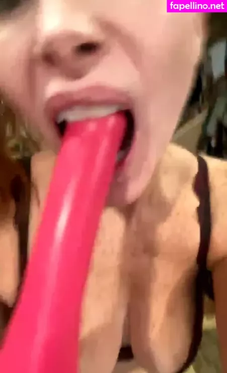 Phoebe Price 1 OnlyFans Thumbnail #ht3ACEc1Sh