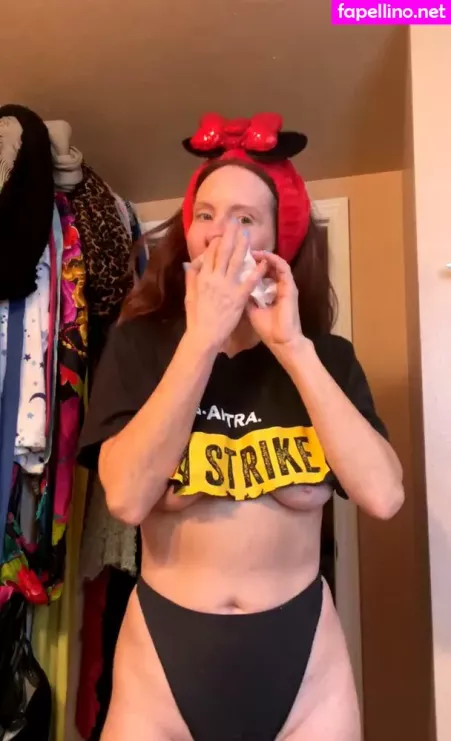Phoebe Price 1 OnlyFans Thumbnail #n1vRI6KctQ