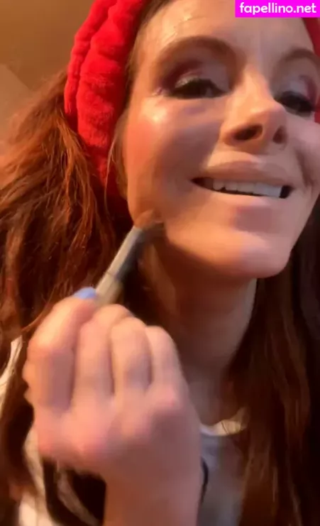 Phoebe Price 1 OnlyFans Thumbnail #ojbYtUCM2c