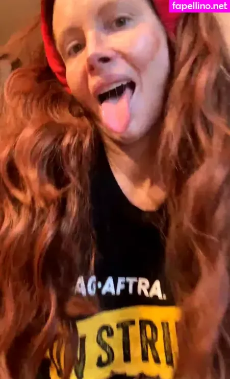 Phoebe Price 1 OnlyFans Thumbnail #u830iF1qAJ