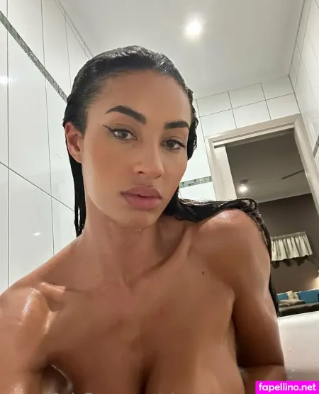 Phoebe Thompson 8 OnlyFans Thumbnail #fmiriFmg0y