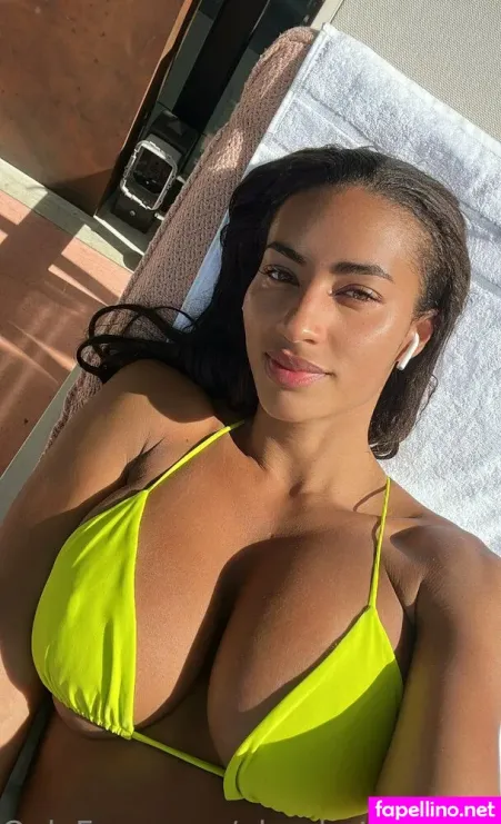 Phoebe Thompson 8 OnlyFans Thumbnail #pdLclfLTYo