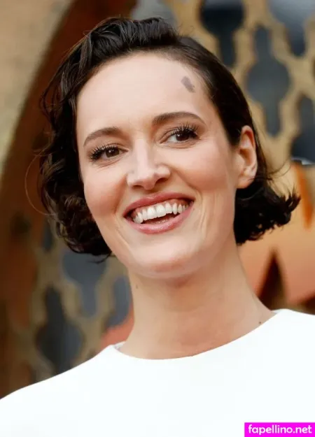 Phoebe Waller Bridge OnlyFans Thumbnail #5qqx0St7wr