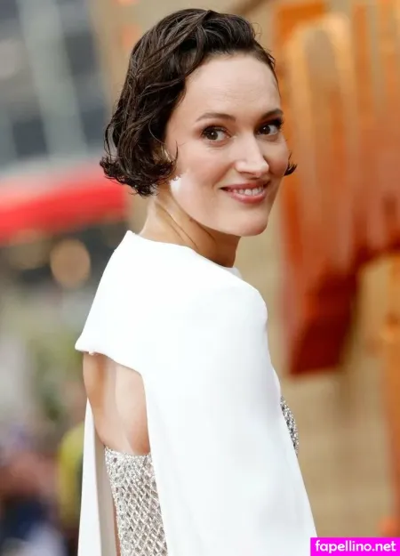 Phoebe Waller Bridge OnlyFans Thumbnail #RyXiD6nN2V