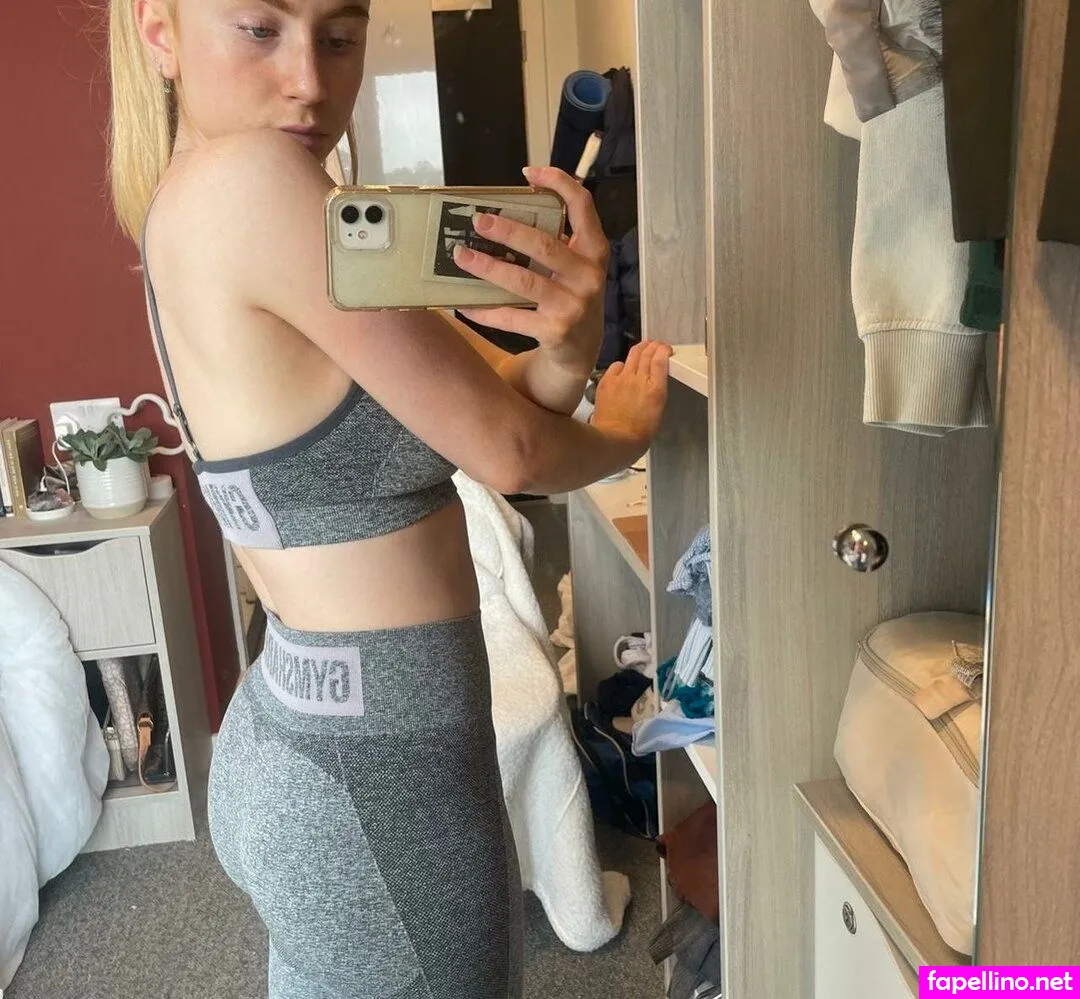 phoebe.whitehouse Nude Leaked OnlyFans Photo #4cfA344nXS