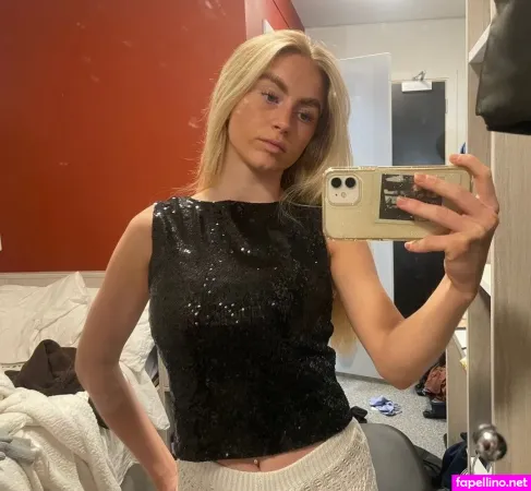 Phoebe Whitehouse OnlyFans Thumbnail #AqDYgqFPd6