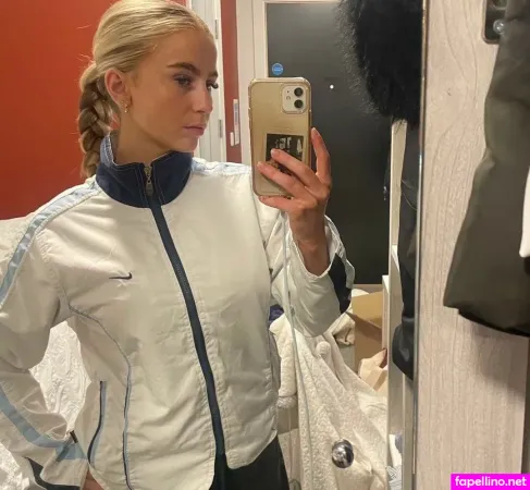 Phoebe Whitehouse OnlyFans Thumbnail #K7gMCl4HTh
