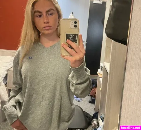 Phoebe Whitehouse OnlyFans Thumbnail #RZsS34Fs2n