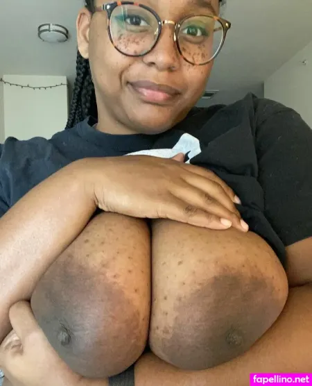 Phoebefarms925 OnlyFans Thumbnail #Z4maCEFjwk