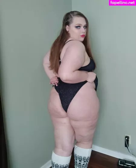 Phoebegoth OnlyFans Thumbnail #vjNRlAtFVa