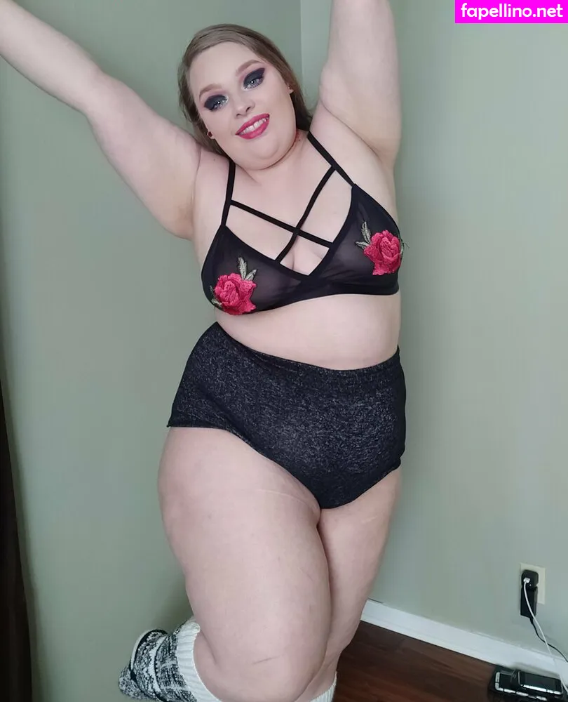 phoebegoth Nude Leaked OnlyFans Photo #yaIeEi2dsy