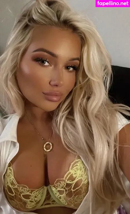 Phoebeisobelx OnlyFans Thumbnail #3qVoYnn5Wv