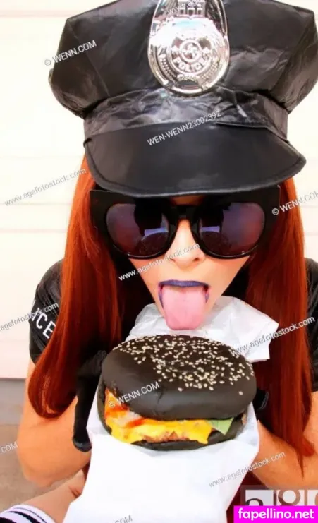 Phoebeprice OnlyFans Thumbnail #xO3qkPQ5Ck