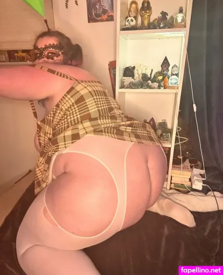 Phoebesoffice OnlyFans Thumbnail #WZS8FIQchx