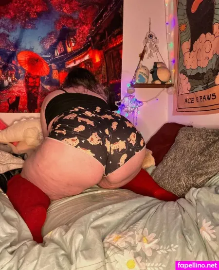 Phoebeswaitingroom OnlyFans Thumbnail #7jxfbZzYj0