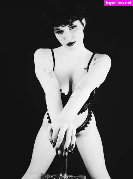 Phoenfatale OnlyFans Thumbnail #A34c0w37ZF