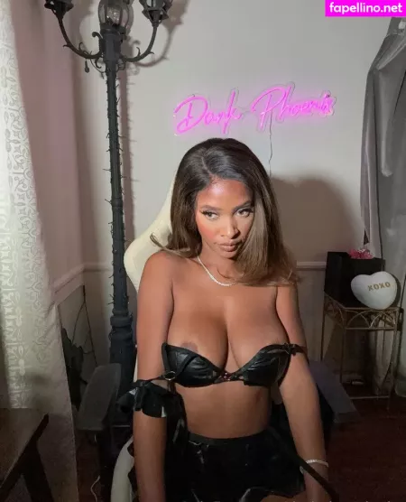 Phoenix Skye OnlyFans Thumbnail #pXd6XsbrWd