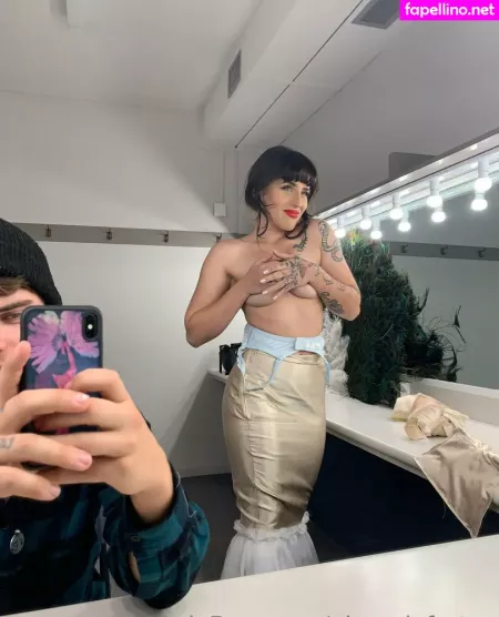 Phoenixfortay OnlyFans Thumbnail #AlxpdCOwCp