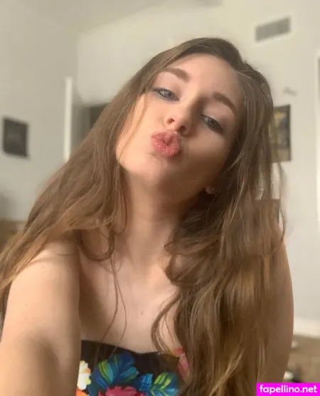 Phoenixgirltaylin OnlyFans Thumbnail #I5GX4he0jW