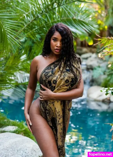 Phoenixskye OnlyFans Thumbnail #OwcKHJNcPM