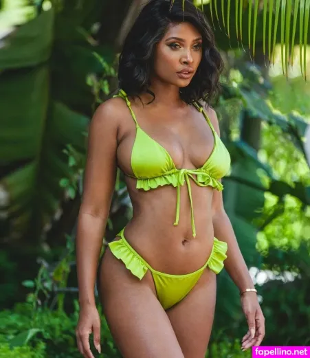 Phoenixskye OnlyFans Thumbnail #fylivcsQBu