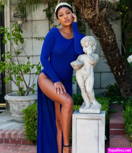 Phoenixskye OnlyFans Thumbnail #hCCyXWZBNH