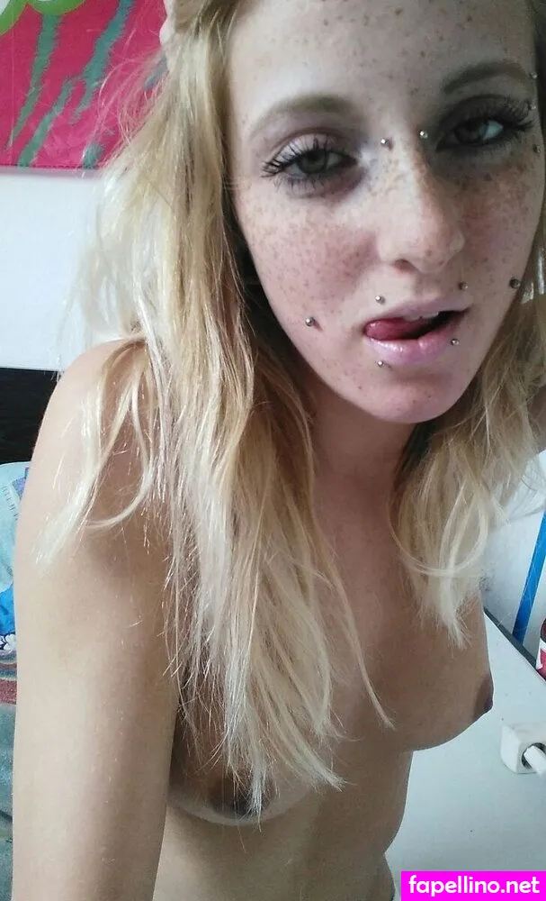 _anna_bpunkt, phoenixsour Nude Leaked OnlyFans Photo #96uxmEcq5f