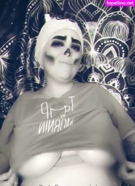 Phoenixtale OnlyFans Thumbnail #Rx7wipYE3P