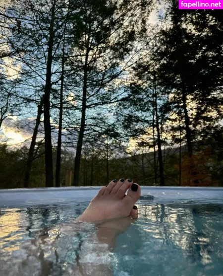Phoenixxxfeetfree OnlyFans Thumbnail #s3Kz47WxUc