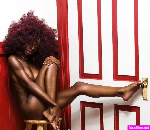 Phylia Calloway OnlyFans Thumbnail #KgoQOaBFb9