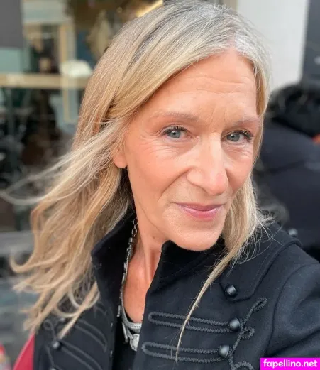 Pia Grace OnlyFans Thumbnail #01NDrlwsPf