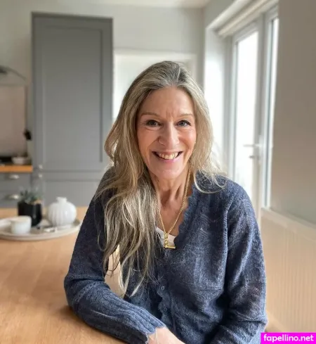 Pia Grace OnlyFans Thumbnail #h8qICIm8iU