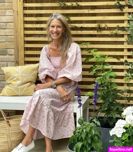 Pia Grace OnlyFans Thumbnail #sItX3PiPpL