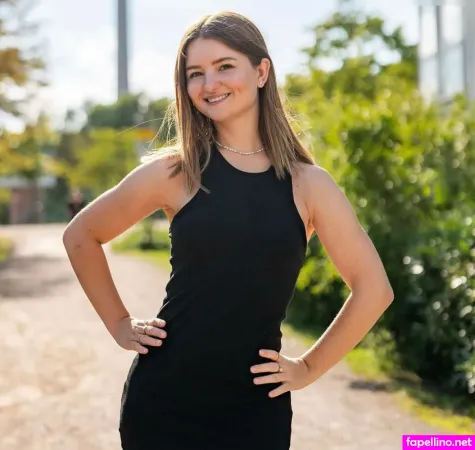 Pia Janina Tofall OnlyFans Thumbnail #59k157MIIJ
