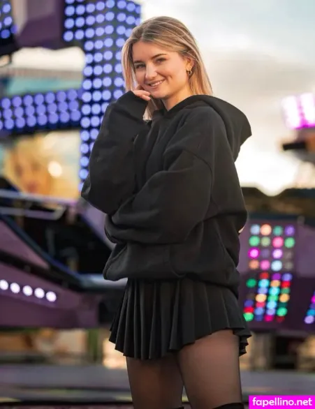 Pia Janina Tofall OnlyFans Thumbnail #PAh4Kvas7n