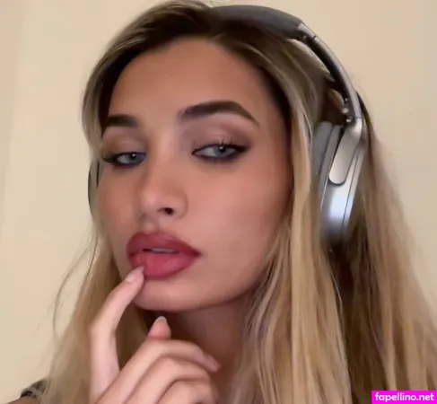 Pia Mia Perez 3 OnlyFans Thumbnail #Ql588kngfA