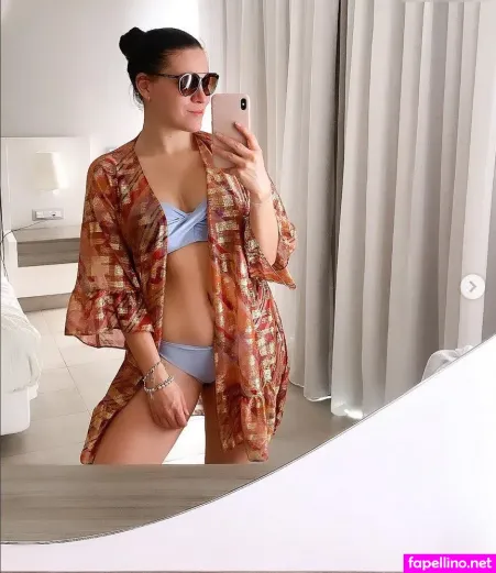 Pia Pietsch OnlyFans Thumbnail #RnUwZo8JRT