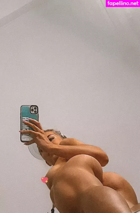 Pia Smith OnlyFans Thumbnail #qmf4JNClKx