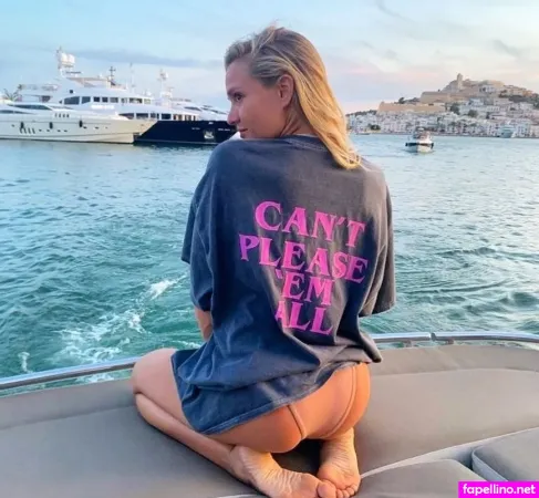 Pia Stutzenstein OnlyFans Thumbnail #TgHH9izqoi