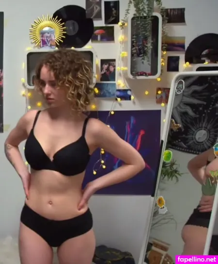 Pia Trmper OnlyFans Thumbnail #qMfBf30jT1