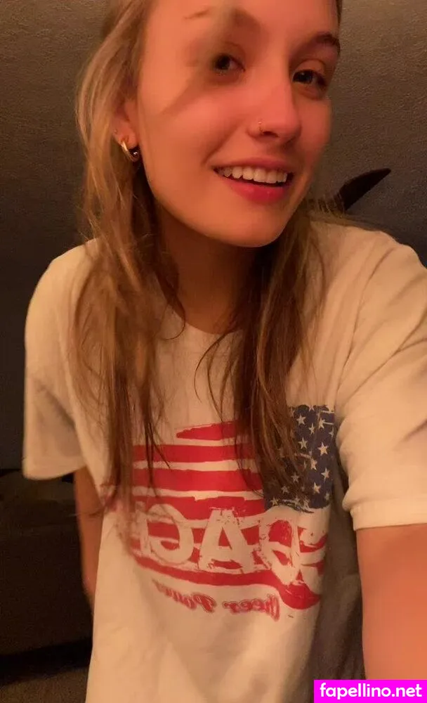 _miahandley, piaamiaaa Nude Leaked OnlyFans Photo #0uziDcn7wu