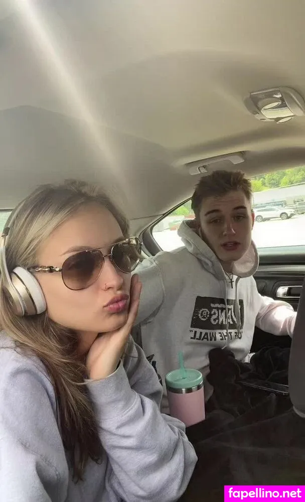 _miahandley, piaamiaaa Nude Leaked OnlyFans Photo #p30MlsLQRZ